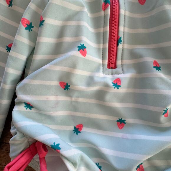 Cat & Jack Toddler Girl Swim Bundle (4) - Size 2T - Picture 7 of 8